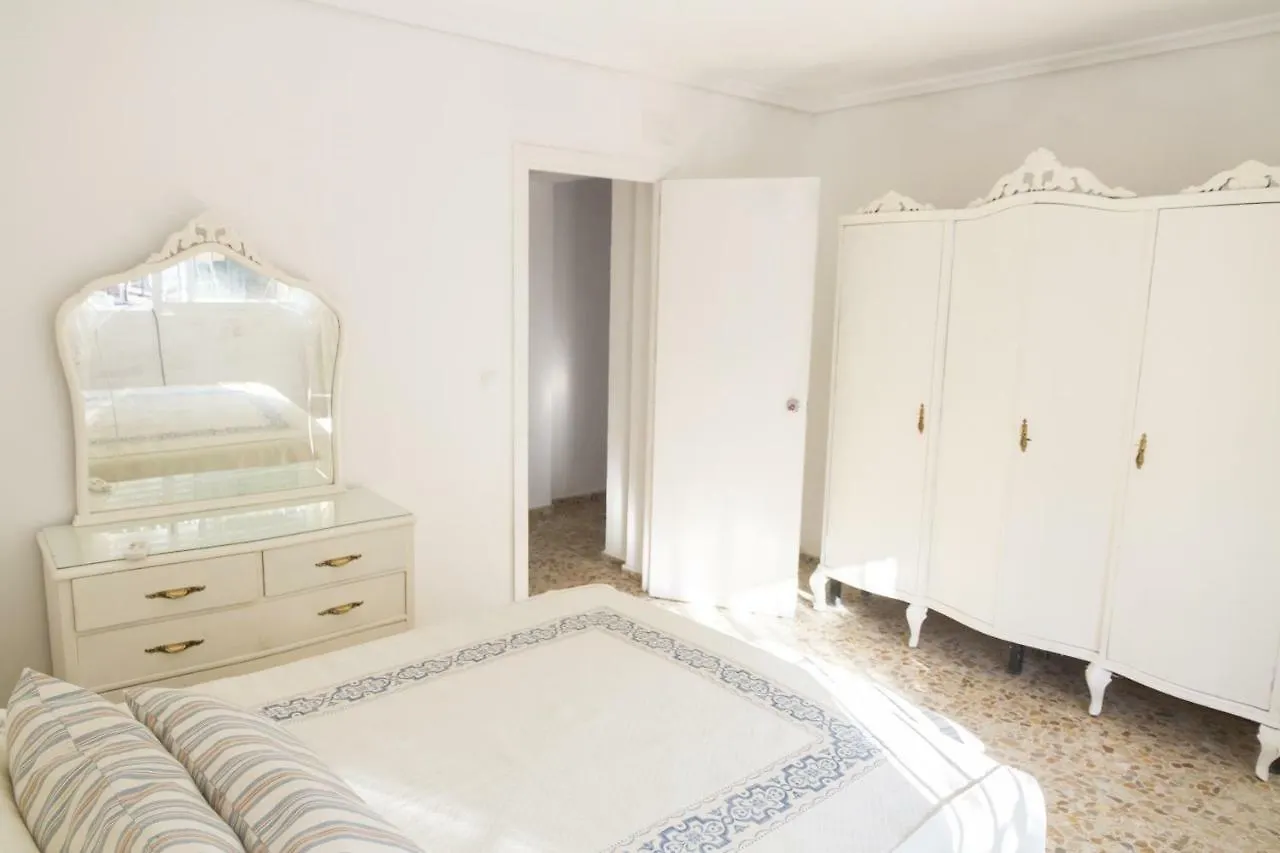 Сasa de vacaciones Fantástico chalet con piscina en Avenida del Brillante Córdoba España