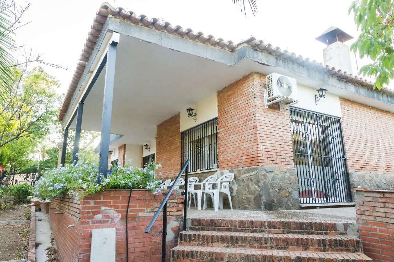 Fantastico Chalet Con Piscina En Avenida Del Brillante Cordoba