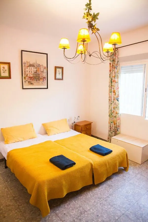 Fantastico Chalet Con Piscina En Avenida Del Brillante Cordoba